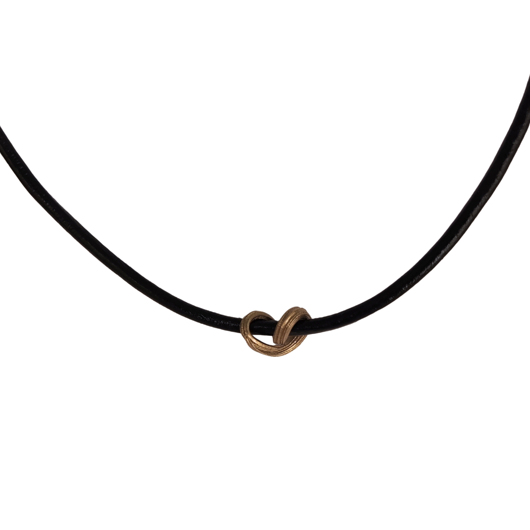 Mitsuro Infinity Necklace