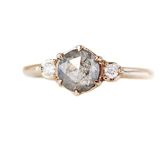 Luna Round Diamond Ring
